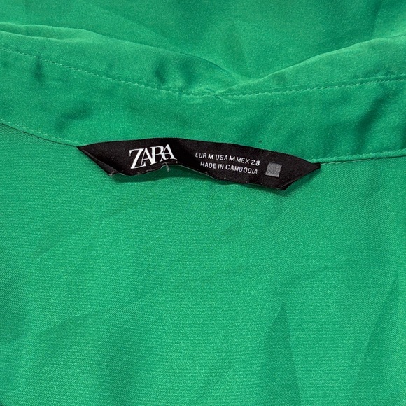 ZARA Kelly Green Silk Effect Blouse - Picture 3 of 4